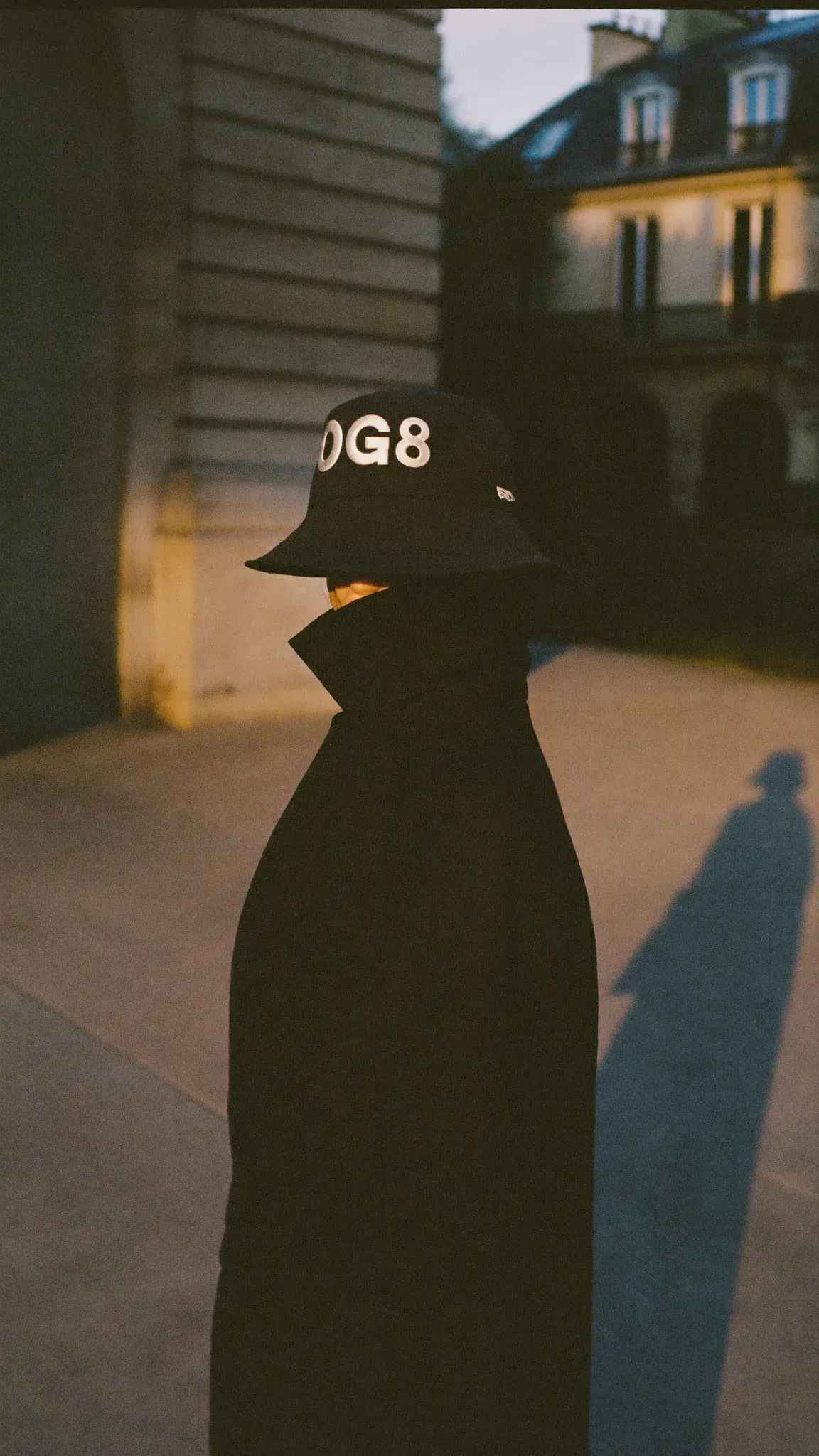 NAILA. PARIS.